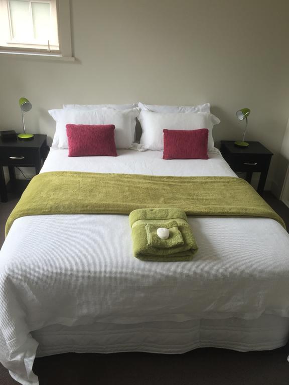 Davidsons Luxury Homestay Lower Hutt Bagian luar foto